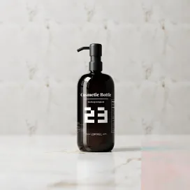 Black Pump Bottle Featuring an Eucalyptus Plant 06